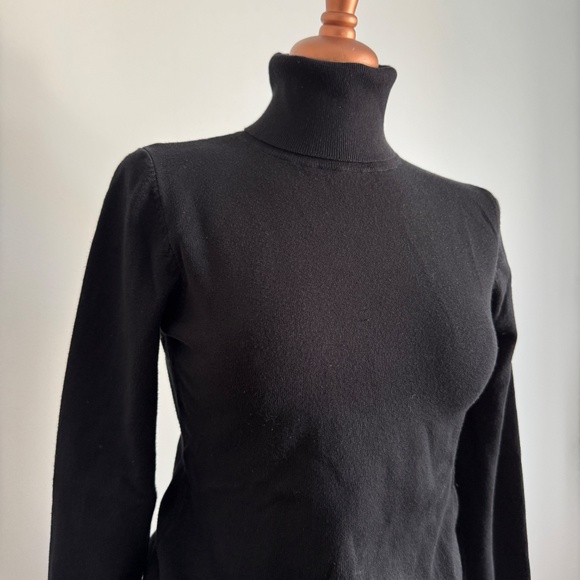 Cielo - Black Knit Turtleneck Sweater - Picture 2 of 9
